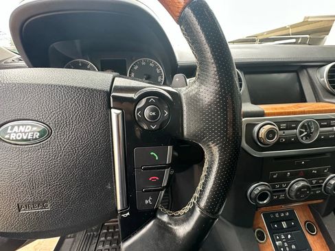 Used 2015 Land Rover LR4 HSE LUX image 26
