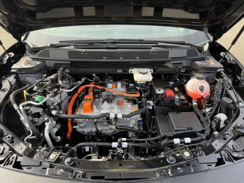 New 2026 Chevrolet Equinox EV LT image 38