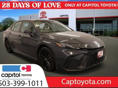 Used 2025 Toyota Camry SE