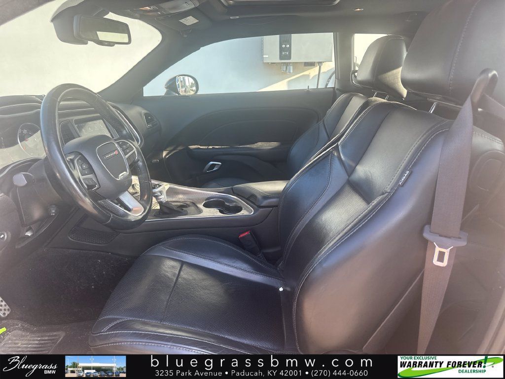Used 2017 Dodge Challenger GT w/ Driver Convenience Group AWD/4WD image 18