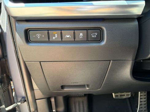 Used 2022 Kia Telluride SX w/ SX Prestige Package AWD/4WD image 22
