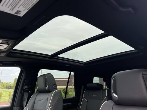 New 2026 Cadillac Escalade Sport w/ Touring Package image 28