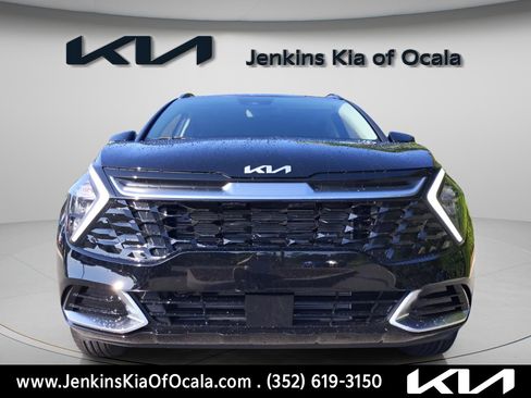 Certified 2023 Kia Sportage SX image 2