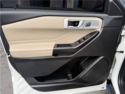 Used 2020 Ford Explorer Limited w/ Class III Trailer Tow Package image 14