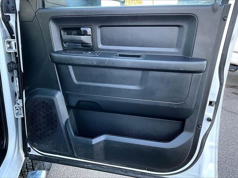 Used 2022 RAM 2500 Tradesman w/ Chrome Appearance Group image 22