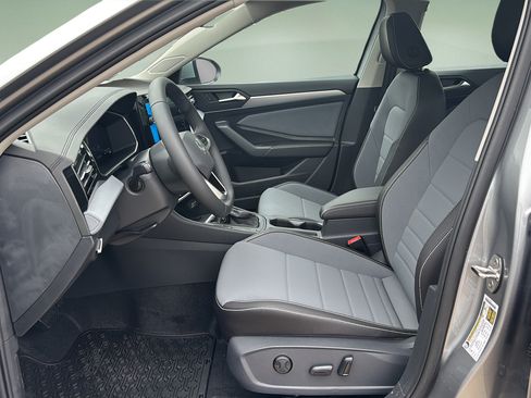 New 2026 Volkswagen Jetta SE FWD image 20