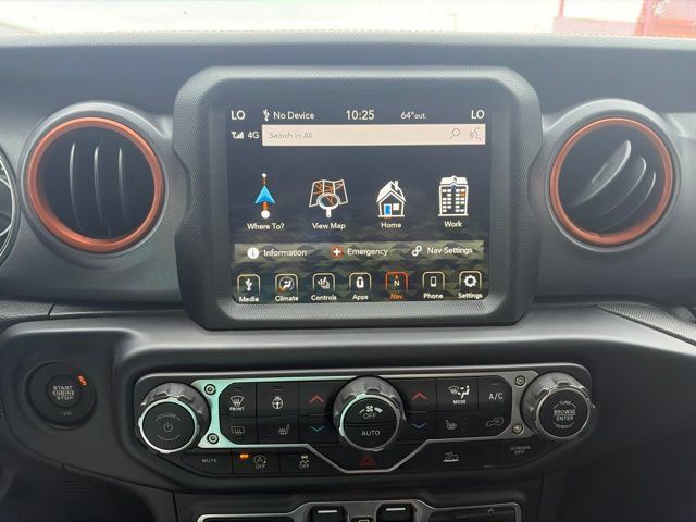 Used 2022 Jeep Gladiator Mojave w/ LED Lighting Group AWD/4WD image 13