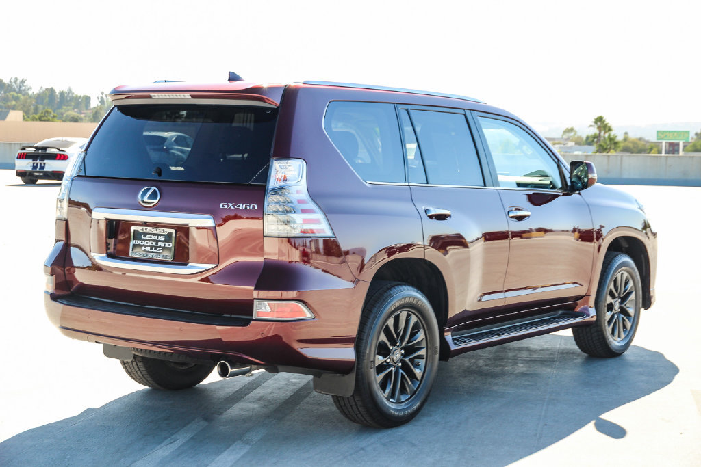Certified 2021 Lexus GX 460 Premium w/ Premium Package AWD/4WD image 5