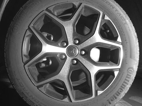 Used 2025 Jeep Compass Limited image 12