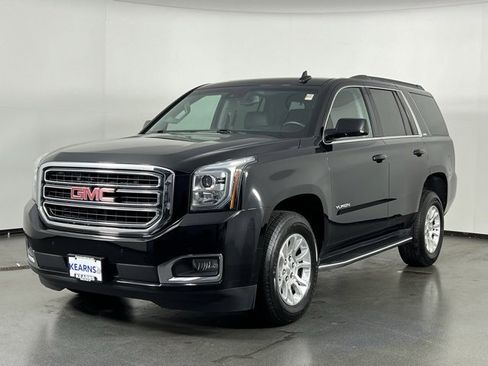 Used 2019 GMC Yukon SLT image 4