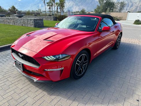 Used 2021 Ford Mustang Premium RWD image 4
