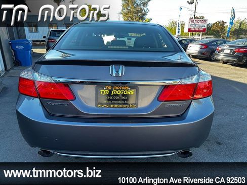 Used 2015 Honda Accord Sport image 5