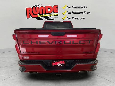 Used 2021 Chevrolet Silverado 1500 Custom w/ LPO, Dark Essentials Package AWD/4WD image 5