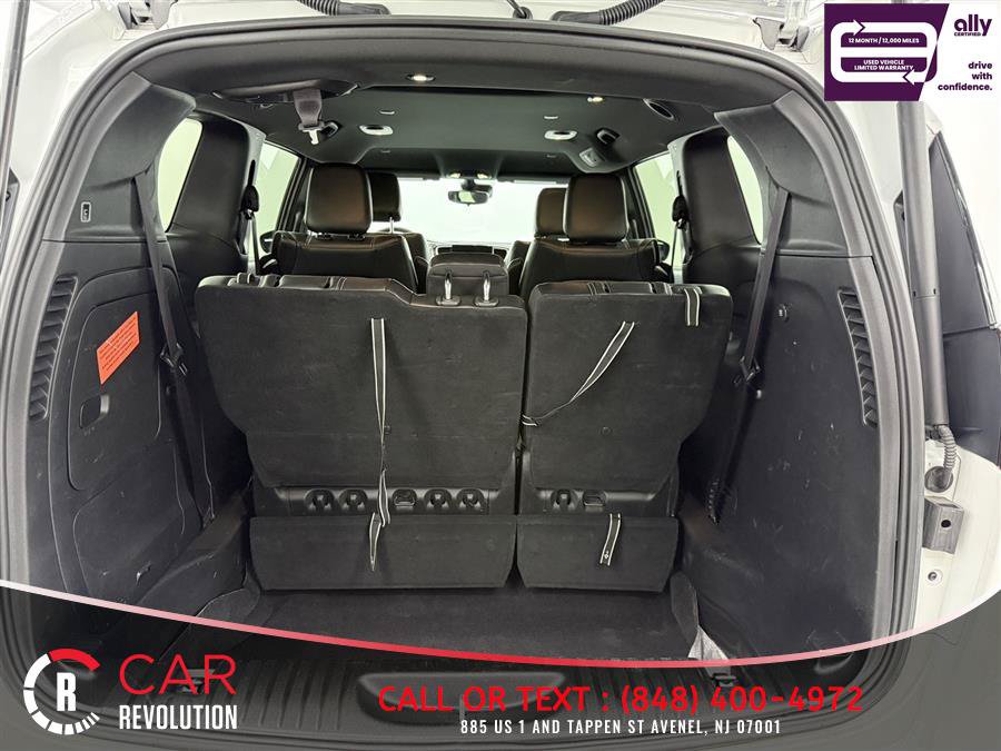 Used 2024 Chrysler Pacifica Limited FWD image 7