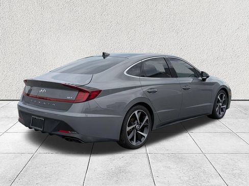 Used 2023 Hyundai Sonata SEL Plus FWD image 3