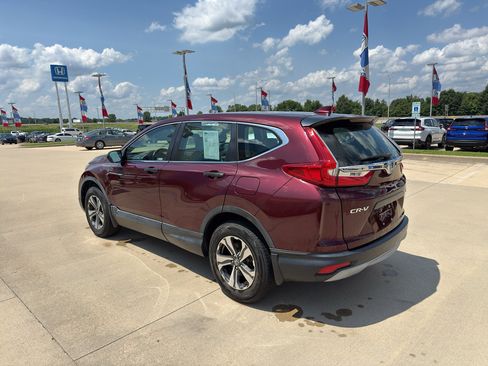 Used 2019 Honda CR-V LX image 7