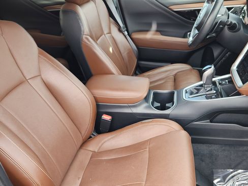 Certified 2022 Subaru Outback Touring image 13