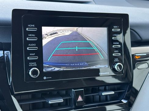 Used 2022 Toyota Camry LE image 21