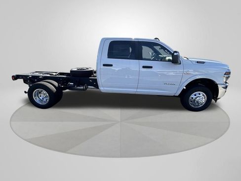 New 2025 RAM 3500 Big Horn image 8