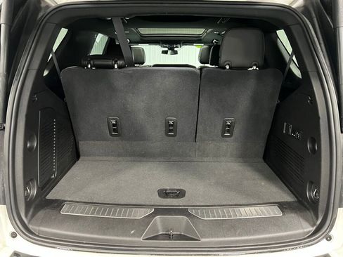 Used 2021 Chevrolet Tahoe Z71 w/ Z71 Signature Package image 8