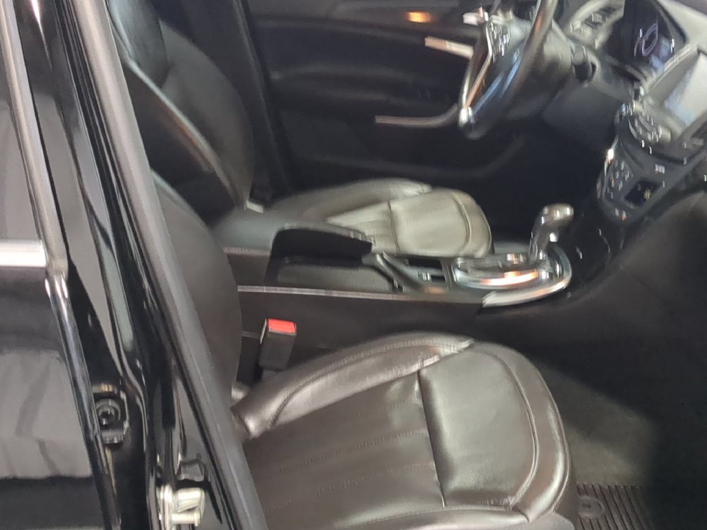 Used 2016 Buick Regal Premium FWD image 27