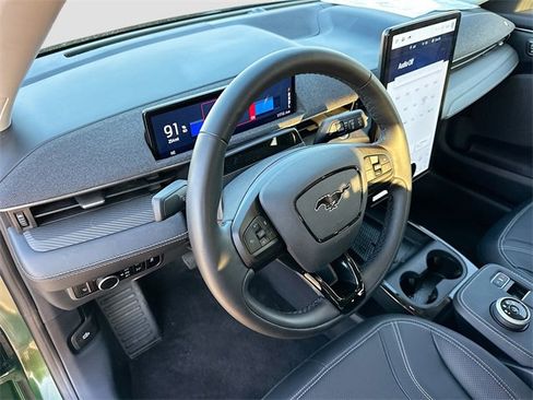 Used 2024 Ford Mustang Mach-E Premium image 9