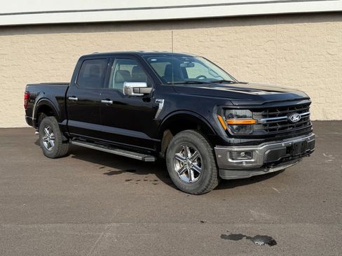 Used 2025 Ford F150 XLT w/ Equipment Group 302A MID image 3