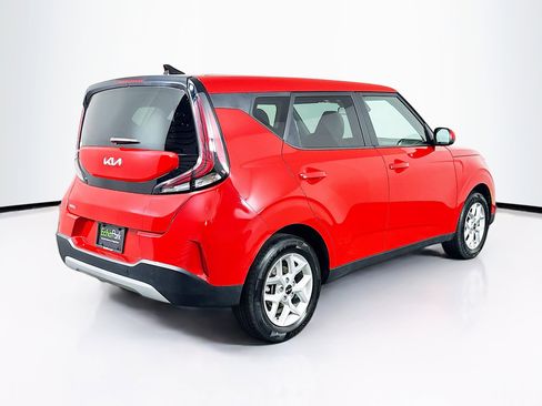 Used 2025 Kia Soul LX w/ LX Technology Package image 9