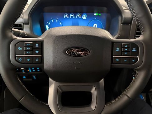 Used 2025 Ford F150 Lariat w/ Equipment Group 501A Mid AWD/4WD image 19