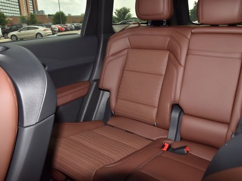 New 2026 Lincoln Nautilus Reserve AWD/4WD image 26