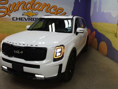 Used 2022 Kia Telluride SX AWD/4WD image 4