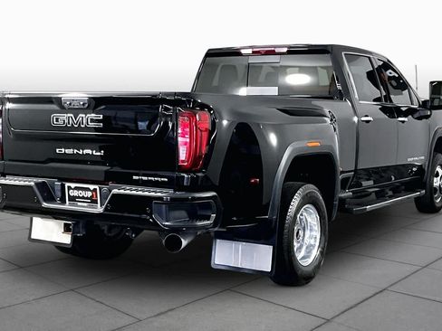 Used 2023 GMC Sierra 3500 Denali AWD/4WD image 13