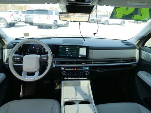 Used 2024 Hyundai Santa Fe Calligraphy image 21