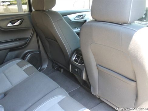 Used 2023 Chevrolet Blazer LT AWD/4WD image 23