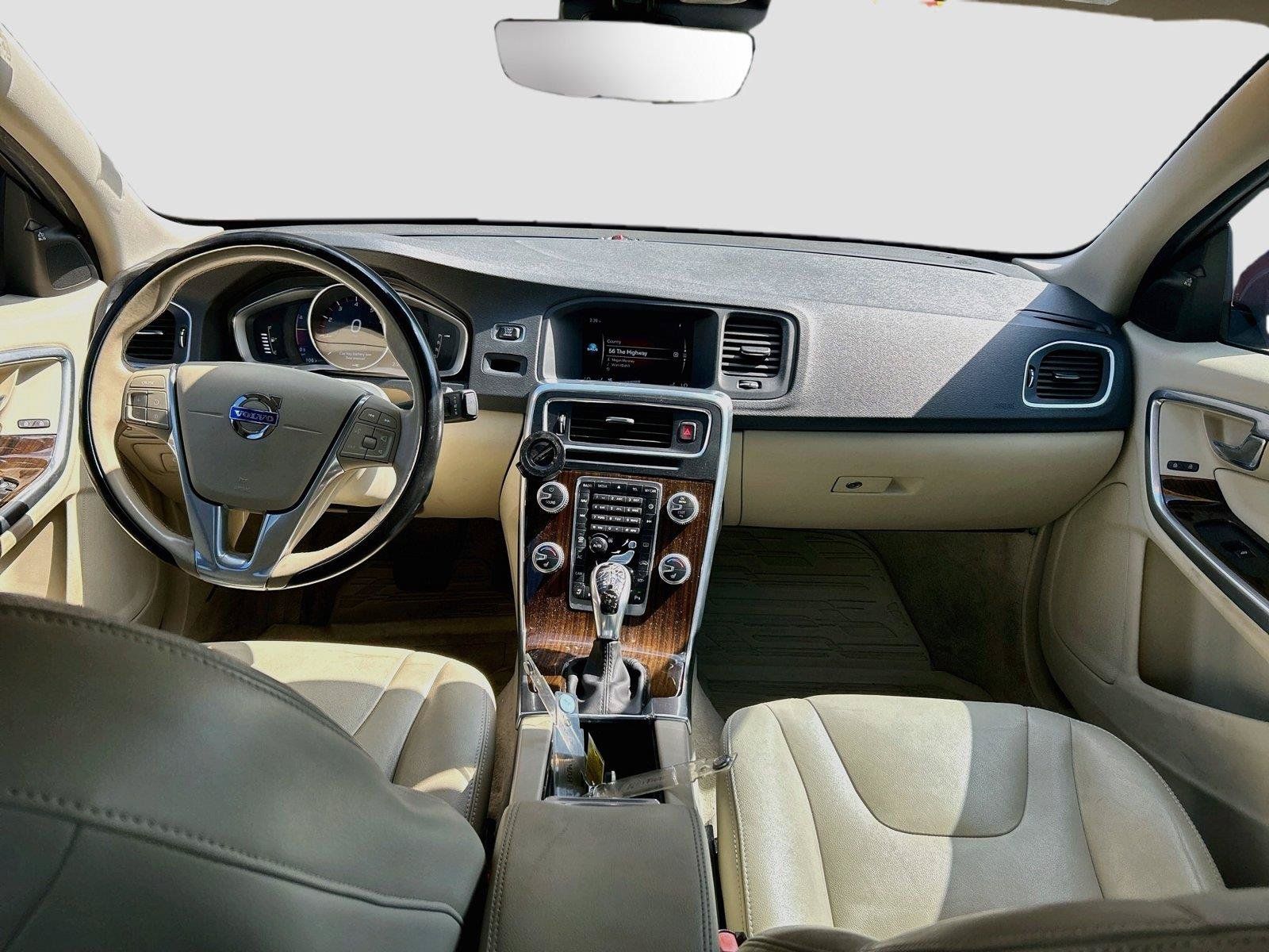 Used 2016 Volvo S60 T5 Premier w/ Convenience Package FWD image 17