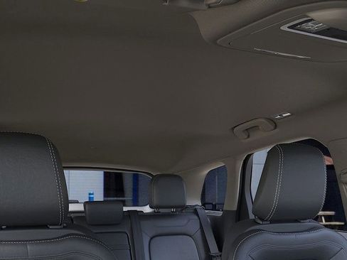 New 2026 Lincoln Corsair Reserve image 22