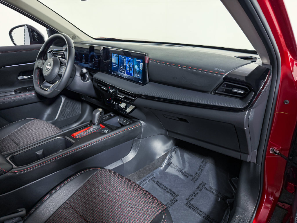 Certified 2026 Nissan Kicks SR AWD/4WD image 13
