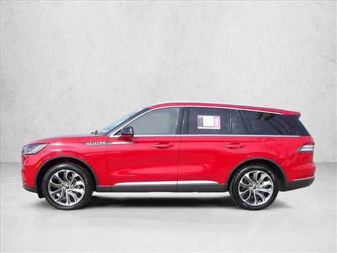 Used 2025 Lincoln Aviator Reserve w/ Illumination Package AWD/4WD image 2