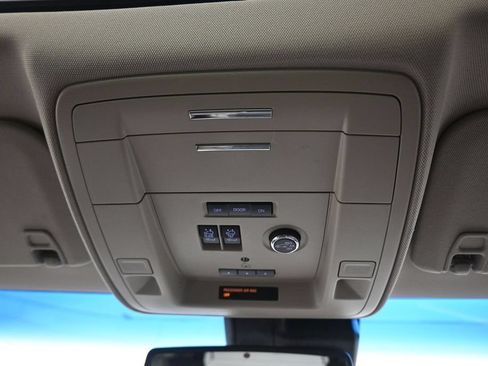 Used 2019 GMC Yukon Denali w/ Open Road Package AWD/4WD image 27