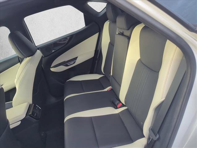 Used 2024 Lexus NX 250 FWD w/ Towing Package (2000 Lbs) image 22