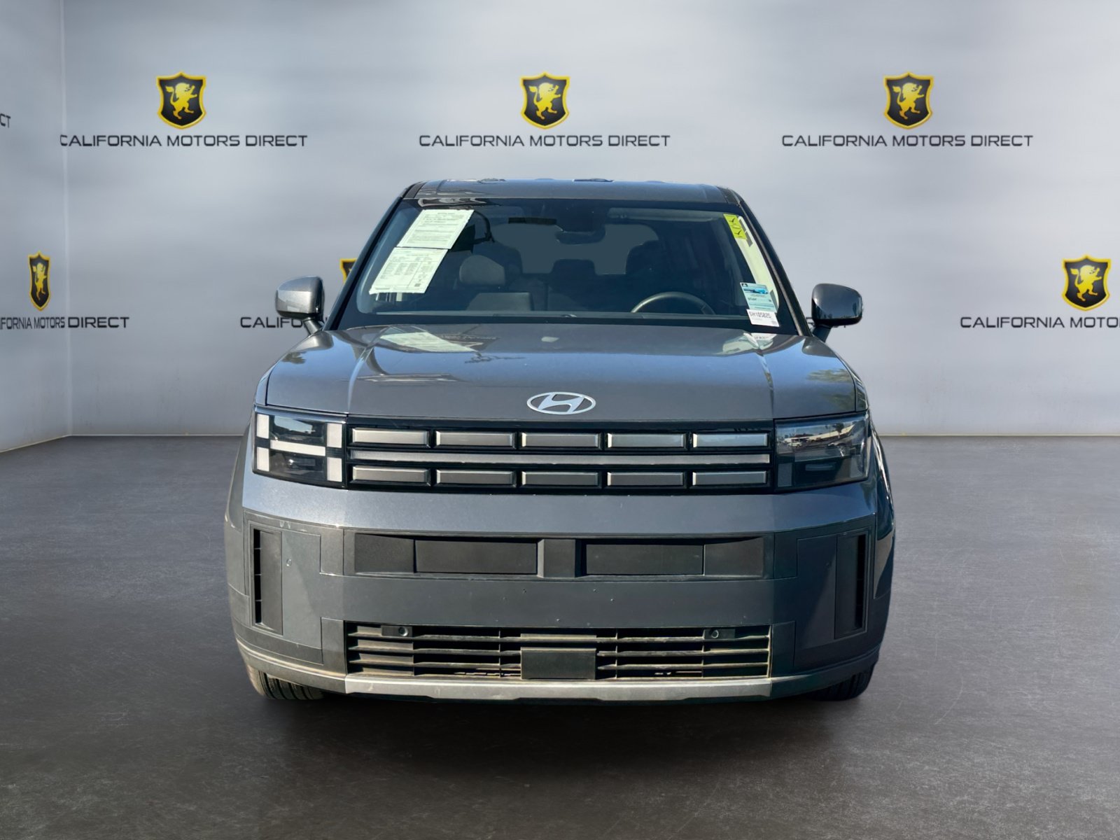 Used 2025 Hyundai Santa Fe SE FWD image 8