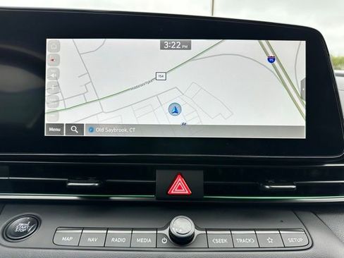 New 2025 Hyundai Elantra SEL FWD image 19
