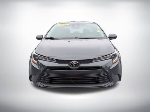 Used 2023 Toyota Corolla LE FWD image 9