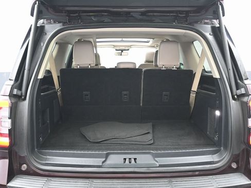 Used 2024 Ford Expedition Max Limited image 13