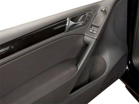 Used 2010 Volkswagen GTI 2-Door FWD image 7