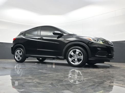 Used 2021 Honda HR-V LX image 29