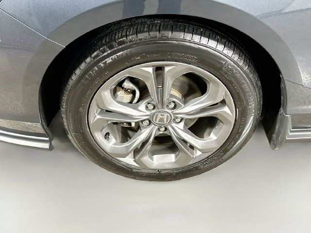 Certified 2023 Honda Accord EX image 13