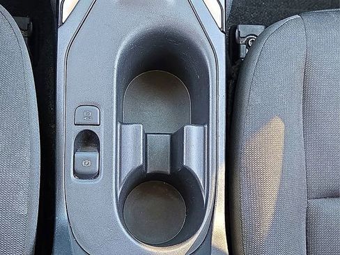 Used 2024 Toyota Corolla LE image 18