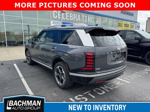 Used 2026 Hyundai Palisade Limited image 4