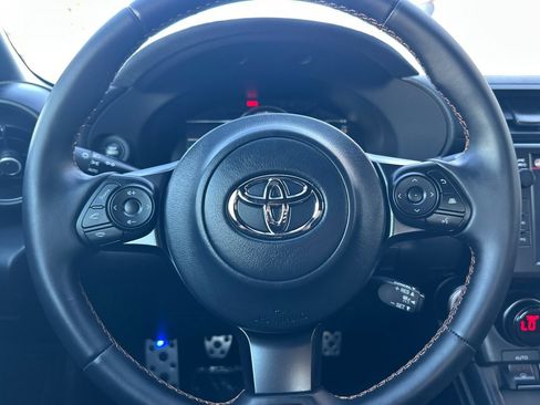 Certified 2025 Toyota GR86 Hakone Edition image 21